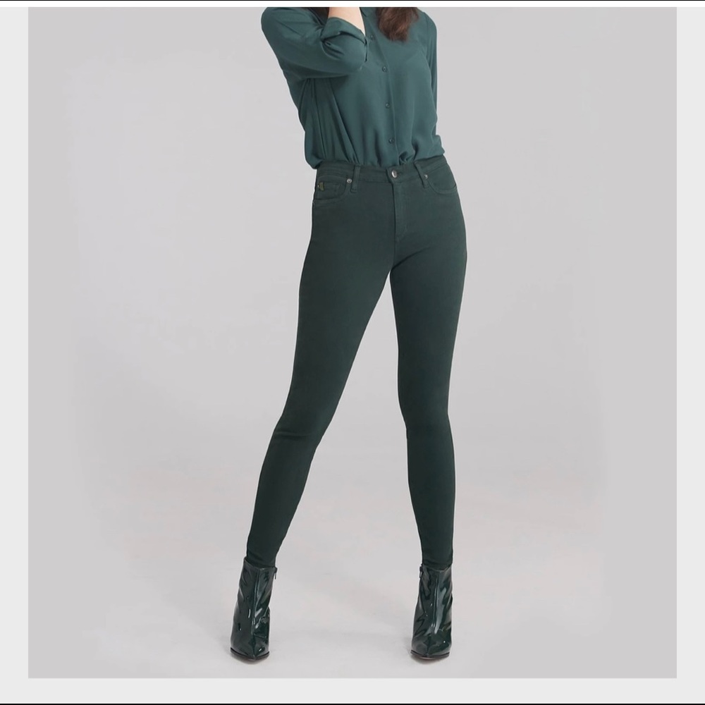 **SOLD**Green Second Yoga Skinny Jeans